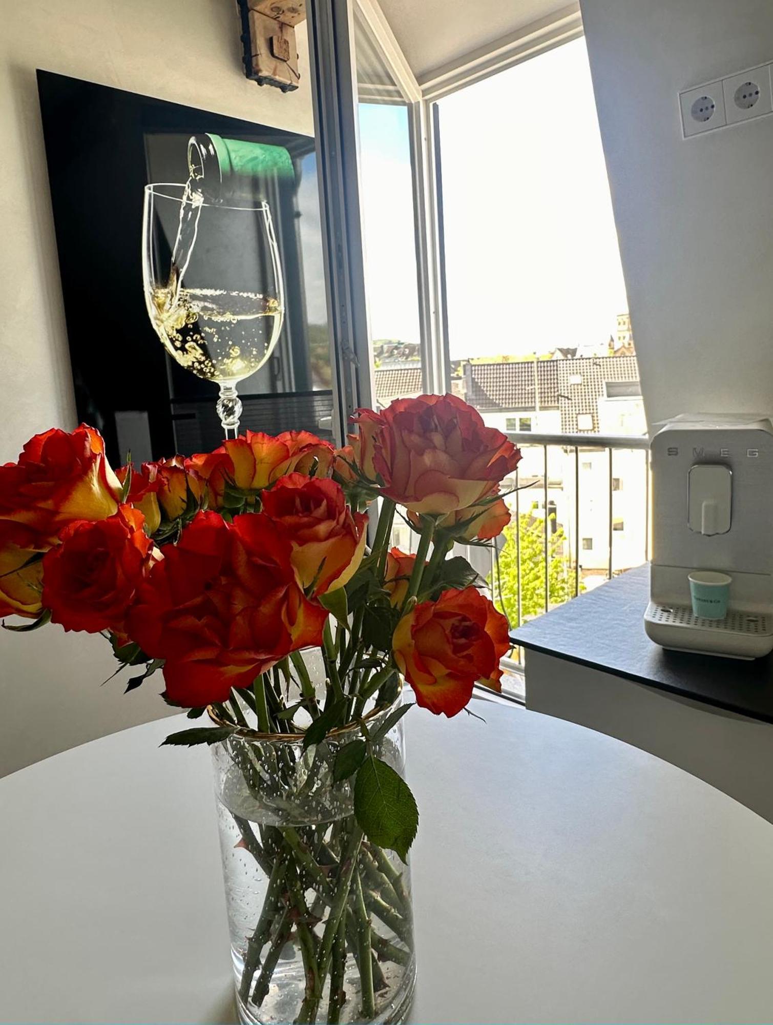 Appartamento Modern Elegance In Historical Center Treviri