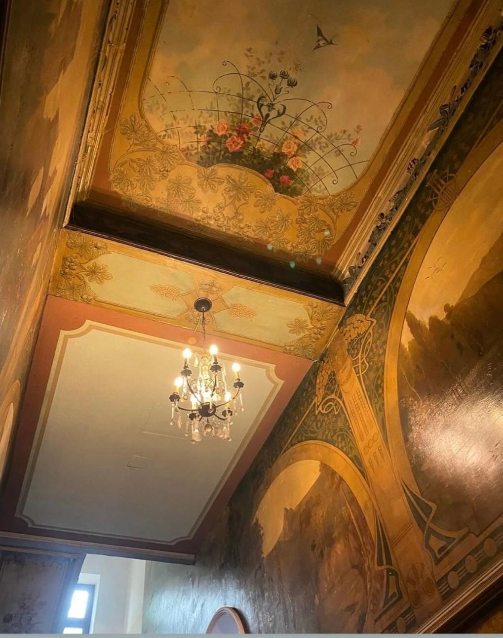 Apartment Modern Elegance In Historical Center *
