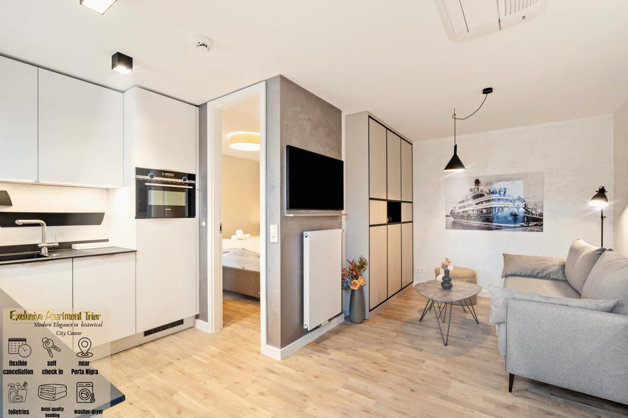 Modern Elegance In Historical Center *